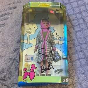 Barbie Poodle Parade in Pink and Gray Ensemble